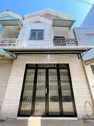 Nhà ở Trương Đình hội Q8 giá 1,36 tỷ / 45m2 SHR