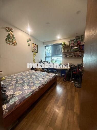 Bán gấp CH R3 Goldmark City 136 Hồ Tùng Mậu, 94m2,3N,2WC, giá 9.5tỷ