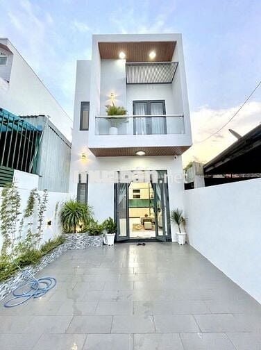 Giảm mạnh 200tr còn 1,99tỷ. Bán nhà ngay Bửu Long1 sẹc Huỳnh Văn Nghệ