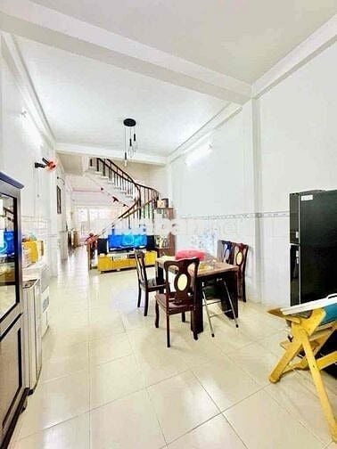 Nhà 4 tầng mặt tiền Bàu Cát - Tân Bình(4m x 18m) tiện kd các ngành