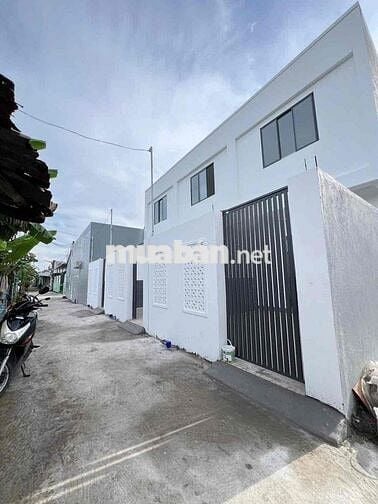 Nhà mới 100% 2 phòng gần Cầu Bà Bộ - Võ Văn Kiệt