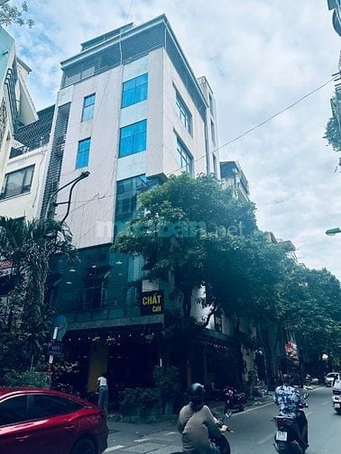 Chính Chủ Cho Thuê Mặt Bằng Tầng 5  Nhà Số 30 Trần Quang Diệu