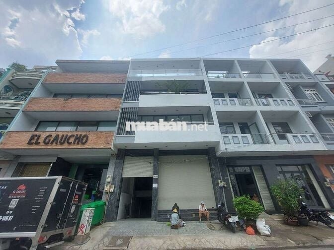 DT 8 X 18M 1 Hầm 1 Trệt 3Lầu Sân Thượng Thang Máy