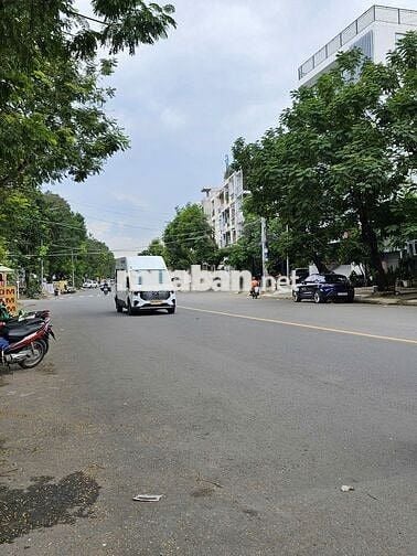 BÁN GẤP CHDV MẶT TIỀN BÌNH LỢI- 110M2 x 12PN - KINH DOANH TỐT.