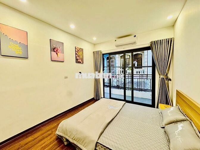 Nhà ngõ 242 Đường Láng 35m2 x 4 tầng 3pn 15.5tr