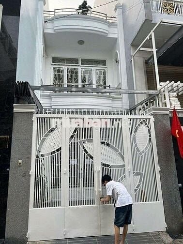 Cho thuê nhà nguyên căn 2 PN, hẻm xe tải đường Gò Dầu