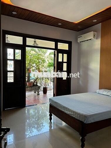 CHO THUÊ  NHÀ NGUYÊN CĂN VILLA GIÁ 26TR, 6 PN  PHỐ TÂY HUẾ