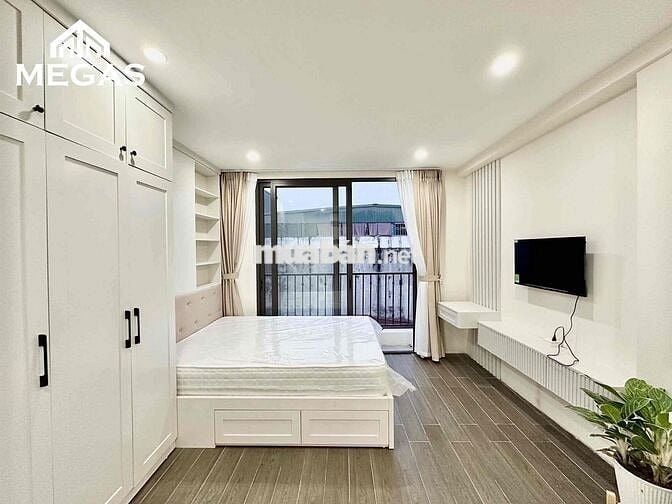 CHO THUÊ CHDV STUDIO BAN CÔNG FULL NỘI THẤT NGAY ĐÊ LA THÀNH