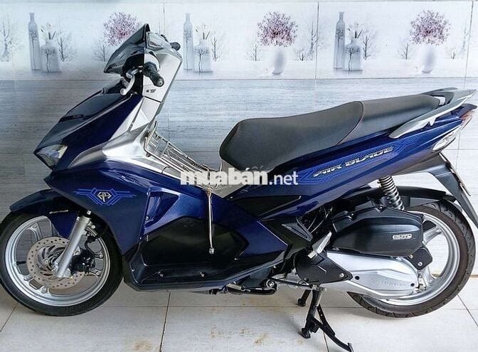 Honda Air Blade 2018 Xanh. khóa smkey. biển 60