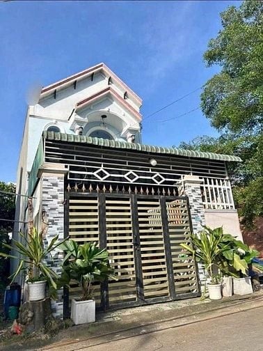 💰 GIÁ 1 TỶ 6 – NHÀ TRỆT LẦU ĐẸP TẠI P. TÂN ĐỊNH, TP. BẾN CÁT, BÌNH DƯ