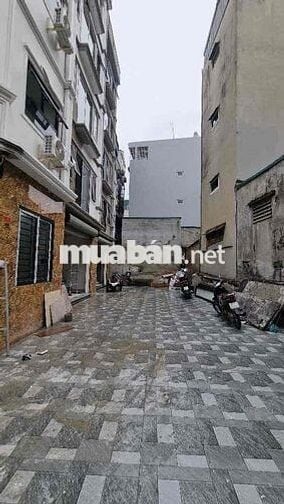 Bán nhà phố Định Công Hạ 6 tầng thang máy 30m2, Mt 3.6m, 8,9 tỷ