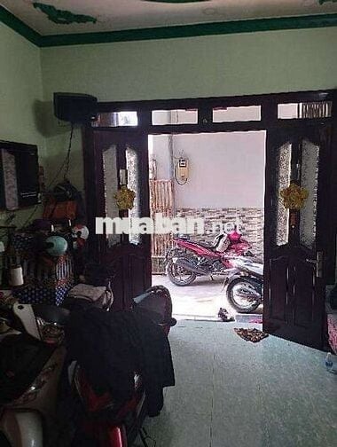 Bán nhà đường Bùi Văn Ba, Tân Thuận Đông, Quận 7, 3 tầng, nhỉnh 4 tỷ