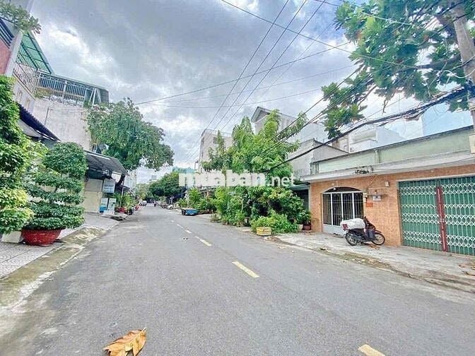 BÁN NHÀ 4m X 18,5m ĐƯỜNG SỐ 37 TÂN QUY QUẬN 7