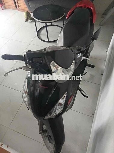 xe ít sử dụng ,bán đỡ chật nhà ,bs sóc trăng