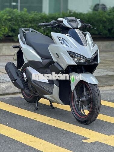 honda- vario 160 ABS 6/2025 roda  600km