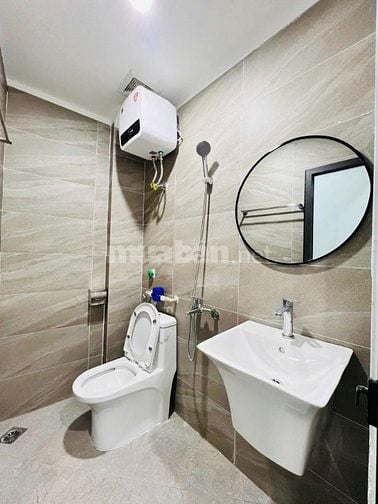 Bán nhà phố Kim Ngưu, 80m2, 7 tầng Thang máy MT 4,5 m, 16 phòng, 16 tỷ