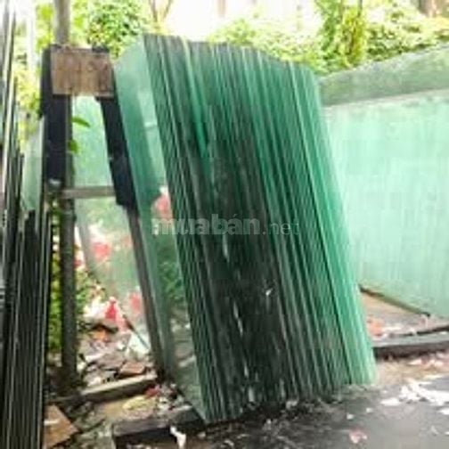 Thu mua xác nhà giá cao: Kính cường lực, điều hoà, cửa ra vào; Phá dỡ