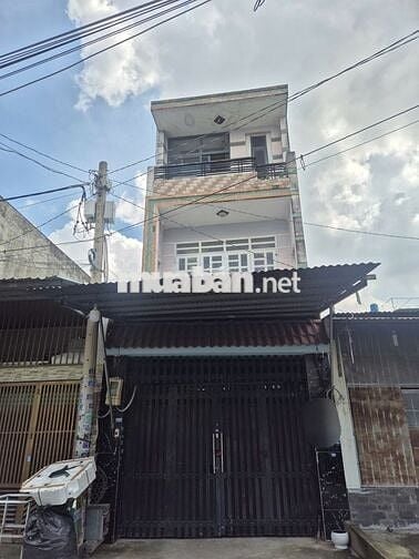 CĂN NHÀ 80M² 4X20M 3 TẦNG GẦN BV QUẬN 12 GIÁ 5.85 TỶ SHR.