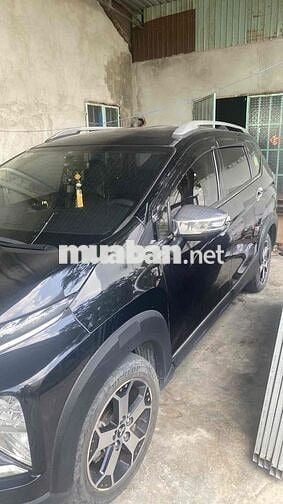 Xe du lịch gia đình còn mới giá tốt