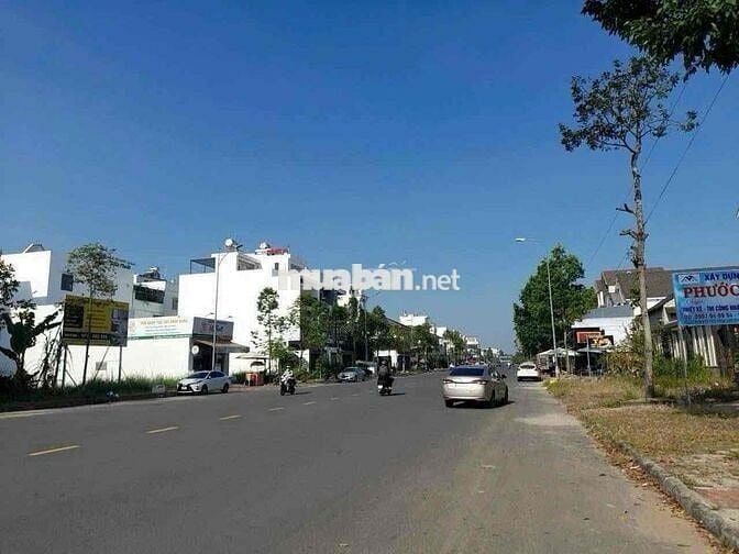 Nhà trệt lửng trục chính 1B KDC Nam Long