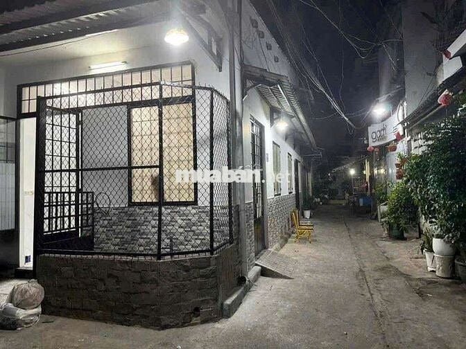 CẦN CHO THUÊ NHÀ ĐẸP HẺM XE HƠI KHU VỰC ĐÔNG DÂN CƯ Đ. NGUYỄN VĂN KHỐI