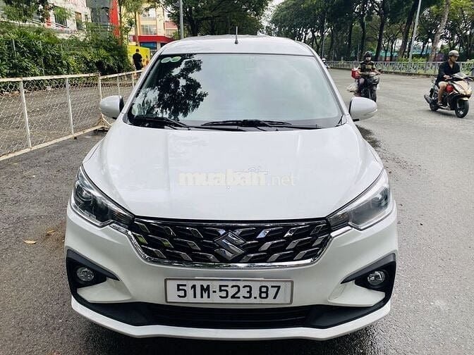 Ertiga Hybird 2023