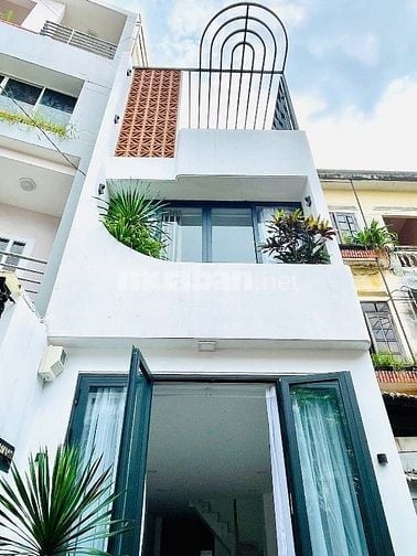 Bán nhà riêng tại Hoàng Hoa Thám, Phường 5, Bình Thạnh, giá 3tỷ250