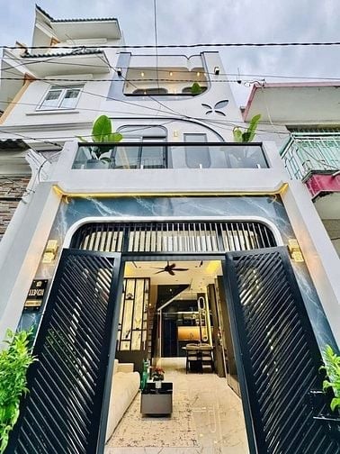 Bán gấp nhà riêng đường Trần Khắc Chân, p15, Phuú Nhuận. Giá 3,2tỷ