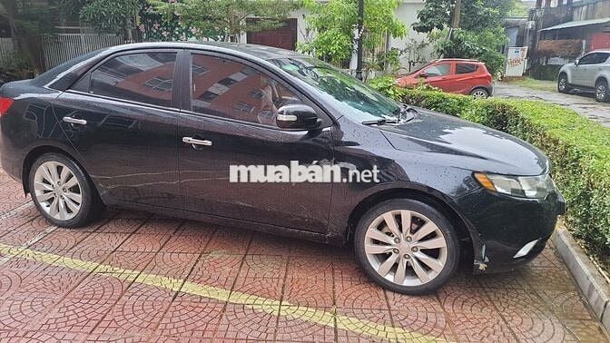 Kia Forte 2010 SLi 1.6 AT - 130000 km