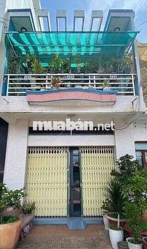 Cần BÁN GẤP nhà ở gia đinh 90m2, 3 phòng ngủ