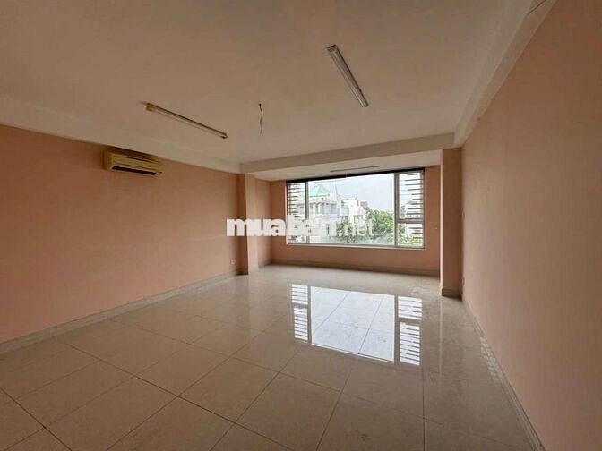 Nhà cho thuê rộng rãi thoát mát