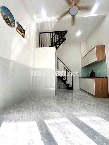 DTSD 60m. SHR . 1 trệt . 2 lầu . 2PN . 3WC