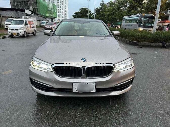 BMW 5 Series 2***0 km