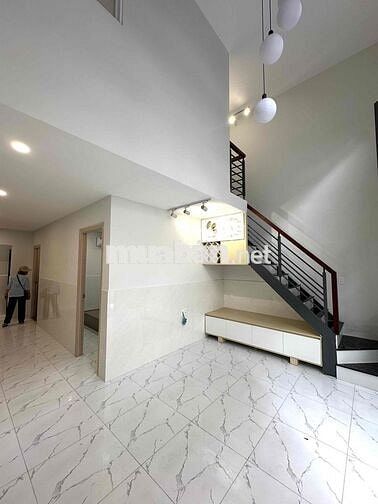 3PN 2WC SÁT PHÚ MỸ HƯNG QUẬN 7. Ở GIA ĐÌNH, NHÓM BẠN 4-6 NGƯỜI.