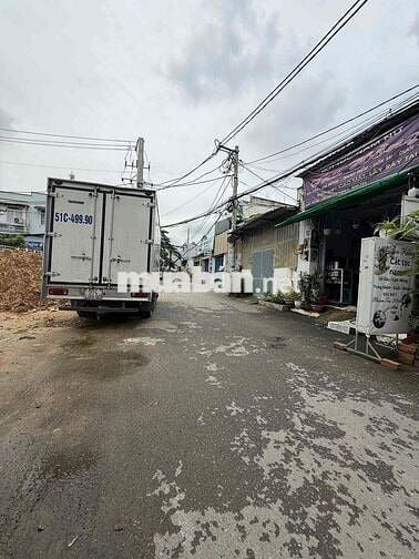 nhà liên khu 4-5 hẻm xe tải quay đầu