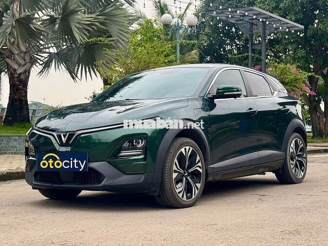 VinFast VF6 Plus 2023 - Màu xanh - 3vkm - Mua pin