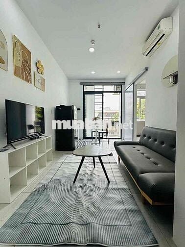 💫 Căn Hộ 1 Phòng Ngủ Ban Công View Thoáng Thang Máy ngay Etown CộngHoà