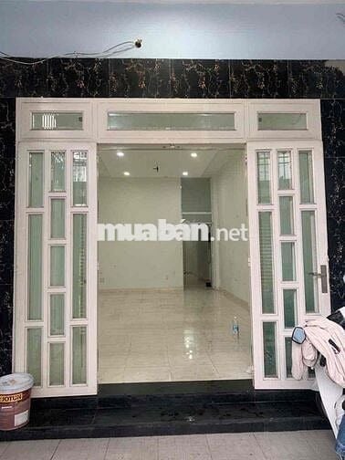 Cho thuê nhà HXH đường Phan Văn Trị, 3 phòng ngủ, Quận Bình Thạnh