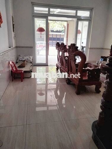 cho thuê nhà 1 trệt 2 lầu full nội thất trung tâm hành chính dĩ An