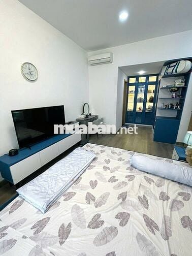 Cho thuê Emerald 2PN 71m², 13.5Tr, Full NT, View CV, Sát Aeon