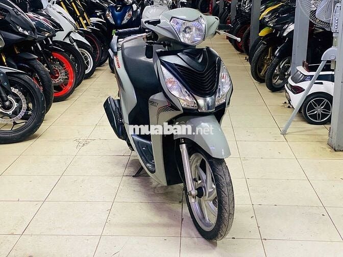 XE MÁY THỊNH PHÁT - VISION XÁM XI MĂNG BIỂN HÀ NỘI