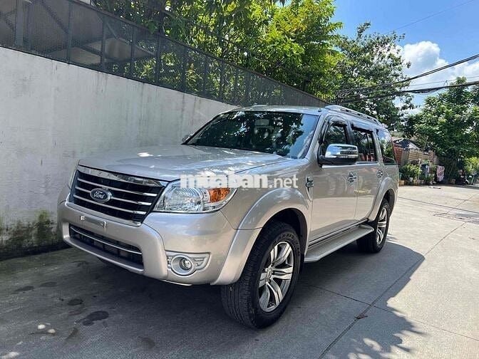 Ford Everest LIMITED 2.5L máy dầu số tự động 2011