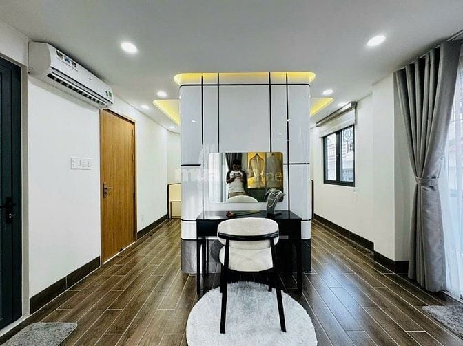 Bán nhà HXH Nguyễn Thiện Thuật, P1, Quận 3 DT 4x10.5. GIÁ 2tỷ250