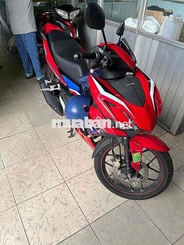 Cần bán xe Winner x v3 abs Chính chủ hcm