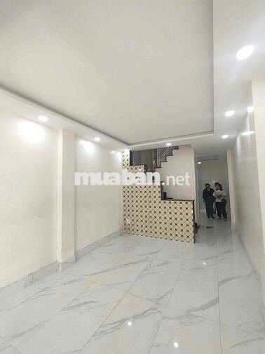 Bùi Thế Mỹ - 4 Tầng - Hẻm 7m - Gần Chợ - Nhà Mới - 5pn - 18Tr. TLuong