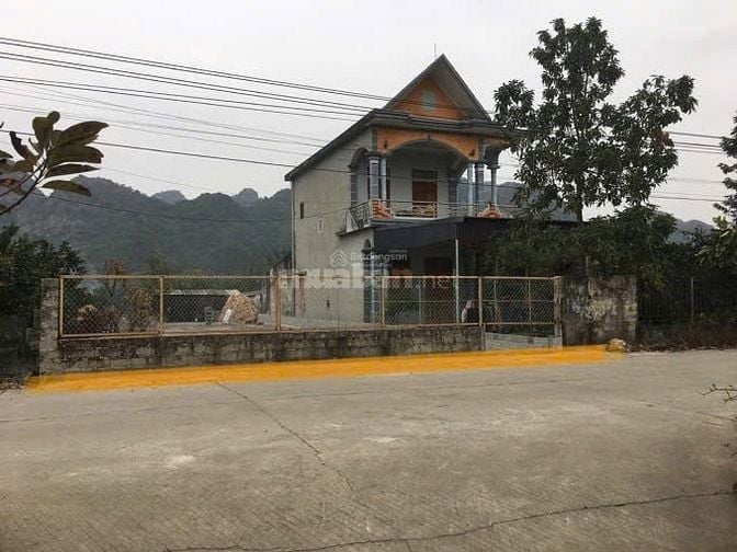 Đất mặt đường liên xã Ngọc Lương- Yên Thuỷ- HB