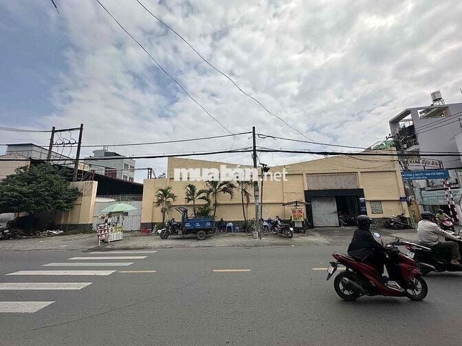 Cho thuê Mặt Tiền Kinh Doanh góc 2 MT ngang 10 đường Lê Đức Thọ,P15