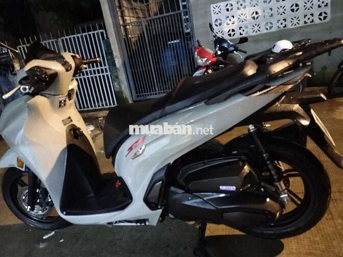 sh 350i odo 1038km dk 2025 xe mới 99%  chính chủ