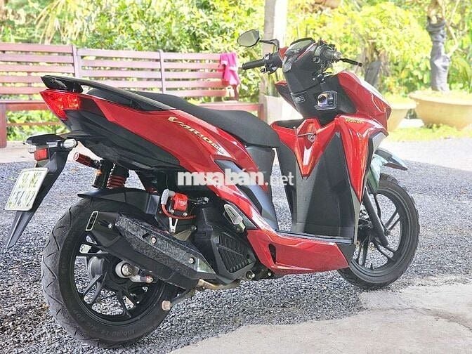 Honda Vario 150 Đỏ