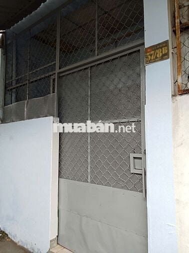 Cho thuê nhà nguyên căn gần chợ Hóc Môn